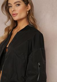 Renee - Czarna Kurtka Bomberka z Zasuwanymi Kieszeniami na Rękawach Jaylianna. Kolor: czarny #5