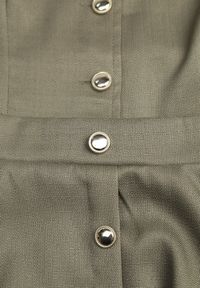 Born2be - Zielony Elegancki Komplet Kamizelka i Rozkloszowana Spódnica z Guzikami Merireida. Kolor: zielony #3