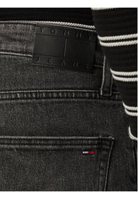 Tommy Jeans Jeansy Jamie DM0DM233641 Szary ciemny Relaxed Fit. Kolor: szary #3