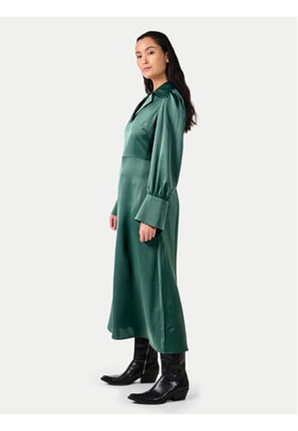 YAS Sukienka koszulowa Pella 26034665 Zielony Regular Fit. Kolor: zielony. Materiał: syntetyk. Typ sukienki: koszulowe
