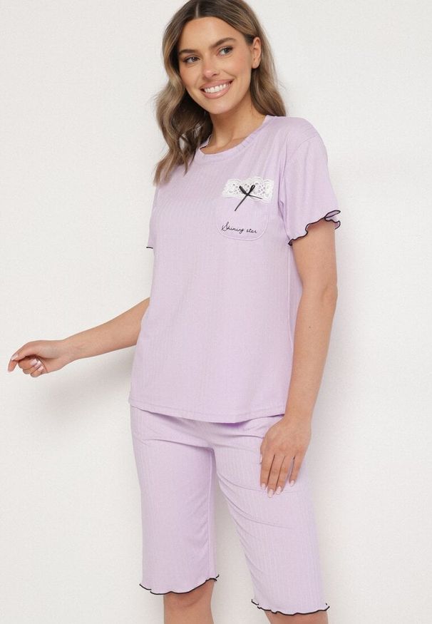 Born2be - Fioletowy Komplet Piżamowy T-shirt i Spodnie Milarunea. Kolekcja: plus size. Kolor: fioletowy
