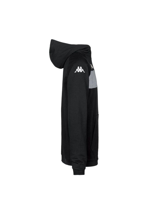 Bluza z kapturem Kappa Daccio. Typ kołnierza: kaptur. Kolor: szary, wielokolorowy, czarny. Materiał: poliester, bawełna. Sport: fitness