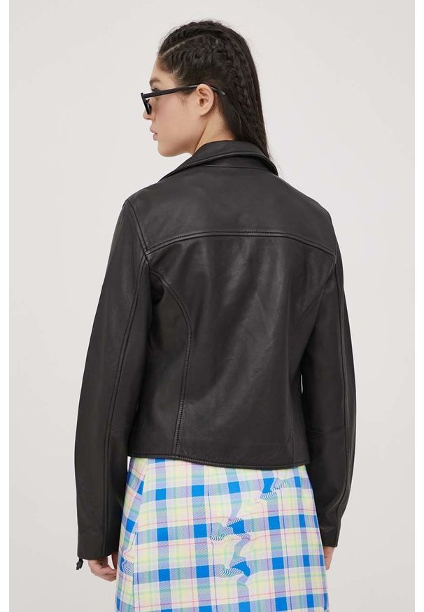 Superdry ramoneska skórzana damska kolor czarny przejściowa. Kolor: czarny. Materiał: skóra. Styl: klasyczny