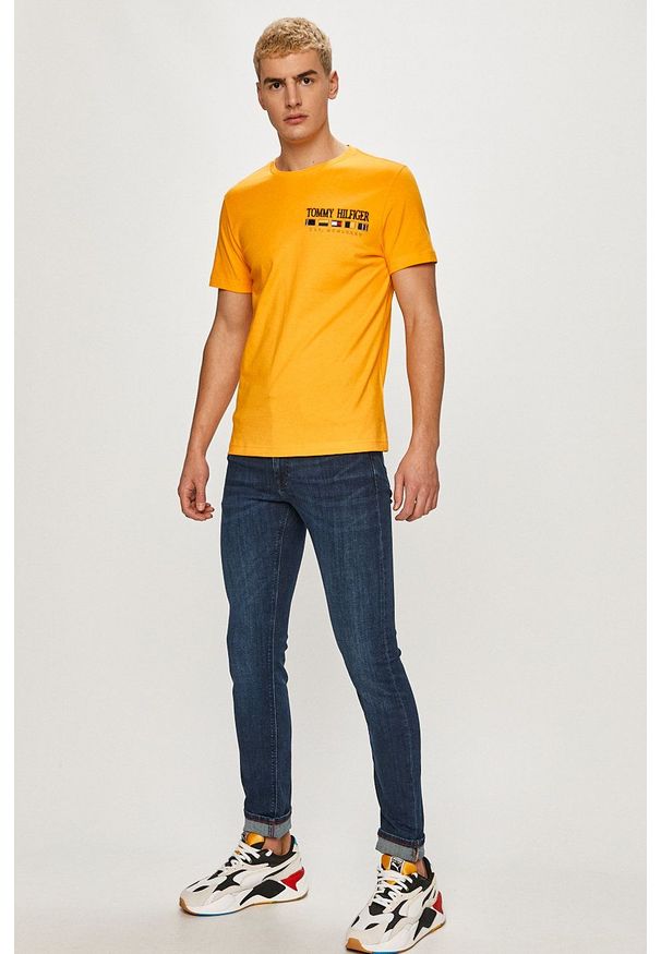 TOMMY HILFIGER - Tommy Hilfiger - Jeansy Bleecker. Kolor: niebieski