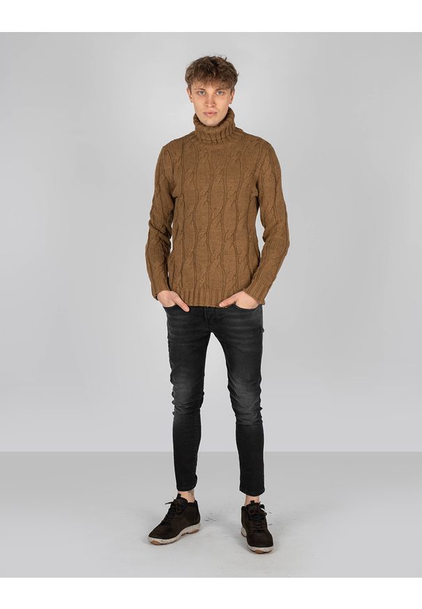 Xagon Man Sweter "Turtleneck". Okazja: na co dzień. Typ kołnierza: golf. Materiał: tkanina, wełna. Styl: casual