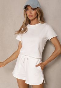 Renee - Biały Bawełniany T-shirt o Fasonie Cropped Galionela. Okazja: na co dzień. Kolor: biały. Materiał: bawełna. Sezon: lato, wiosna. Styl: casual #4