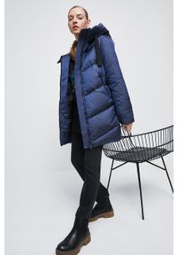 medicine - Medicine płaszcz damski kolor granatowy zimowy. Okazja: na co dzień. Kolor: niebieski. Długość: długie. Sezon: zima. Styl: casual #4
