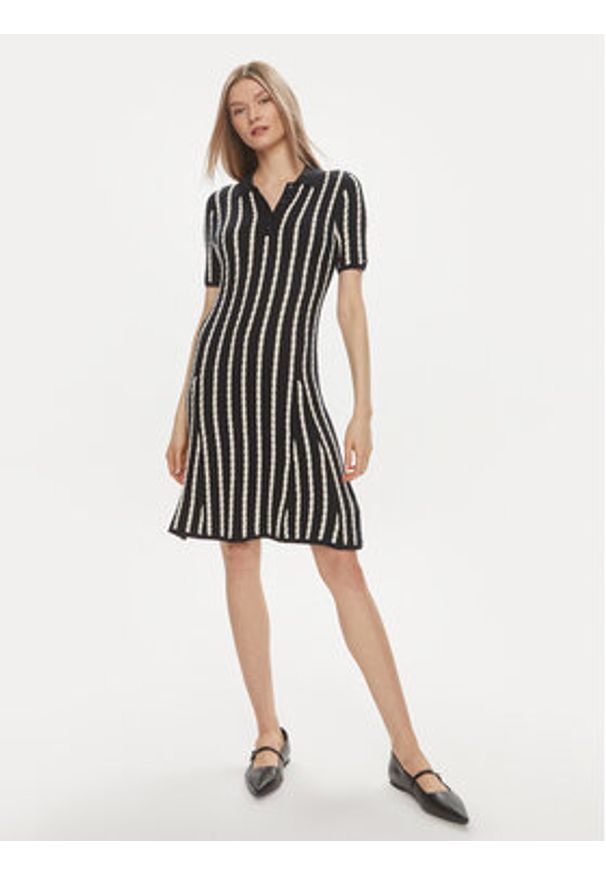 TOMMY HILFIGER - Tommy Hilfiger Sukienka dzianinowa WW0WW41748 Granatowy Regular Fit. Kolor: niebieski. Materiał: bawełna