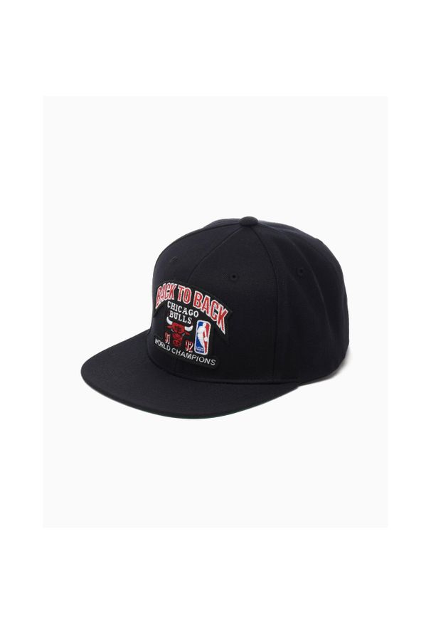 Mitchell & Ness - Czapka typu snapback Chicago Bulls 91-92 Back To Back Champs HWC. Kolor: czarny