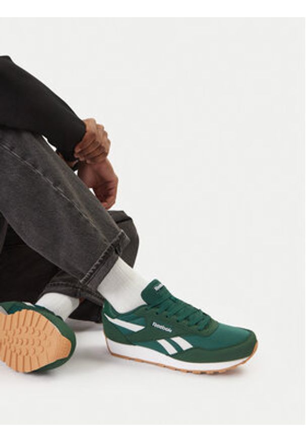 Reebok Sneakersy C-REWIND RUN 100264640 Zielony. Kolor: zielony. Materiał: materiał. Sport: bieganie