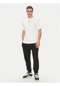 Adidas - adidas T-Shirt Lounge Still Life Lemons Graphic JN7366 Biały Regular Fit. Kolor: biały. Materiał: bawełna #5