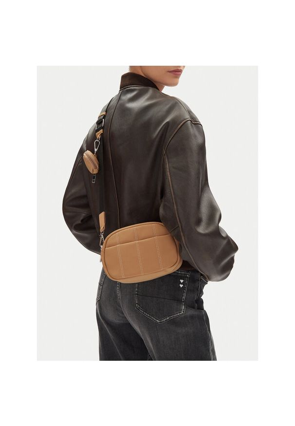 Torebka DeeZee. Kolor: brązowy