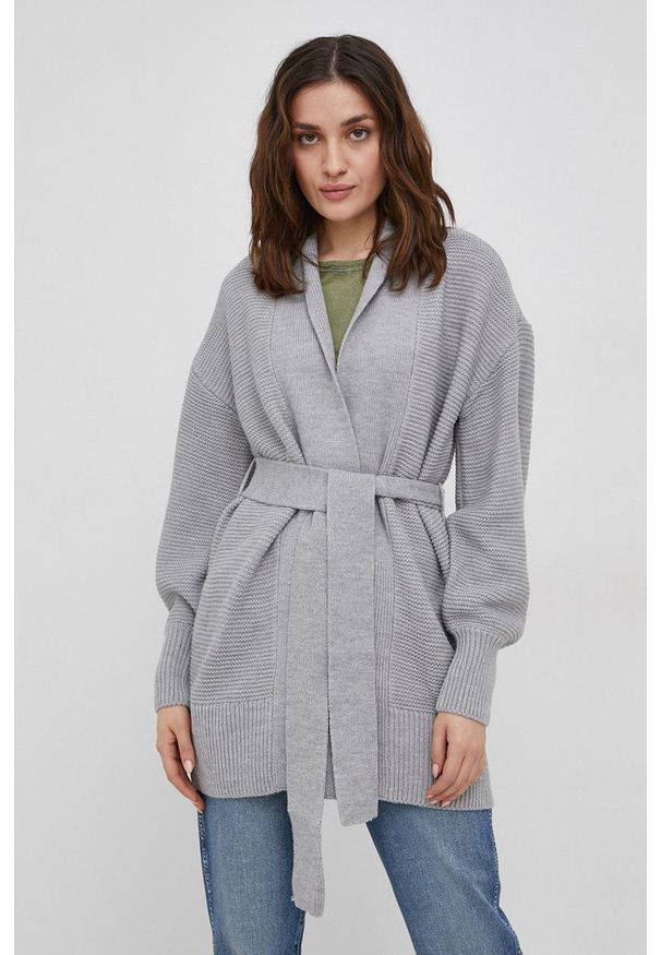 Vero Moda - Kardigan. Okazja: na co dzień. Kolor: szary. Materiał: dzianina. Długość rękawa: długi rękaw. Długość: długie. Styl: casual