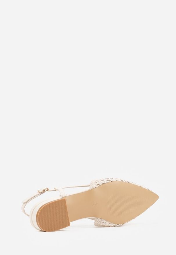 Renee - Beżowe Sandały z Plecioną Cholewką Triscan. Zapięcie: sprzączka. Kolor: beżowy. Sezon: wiosna