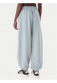 Adidas - adidas Spodnie dresowe Soft Lux KA7018 Zielony Loose Fit. Kolor: zielony. Materiał: syntetyk #4