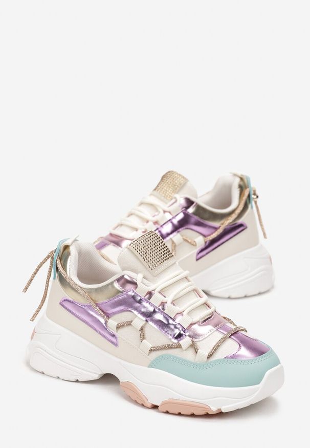 Born2be - Beżowo-Fioletowe Sneakersy z Dekoracyjnym Sznurkiem z Cyrkoniami Katalynne. Nosek buta: okrągły. Zapięcie: sznurówki. Kolor: beżowy. Materiał: materiał. Sezon: jesień, wiosna. Obcas: na obcasie. Wysokość obcasa: niski