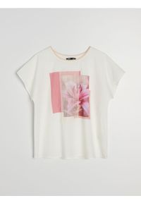 Sinsay - Bawełniana koszulka z nadrukiem - kremowy. Kolor: kremowy. Materiał: bawełna. Wzór: nadruk #1