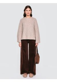 Big-Star - Sweter damski ze stójką beżowy Amaya 805. Typ kołnierza: kołnierzyk stójkowy. Kolor: beżowy. Materiał: materiał, dzianina, jeans. Styl: elegancki #4
