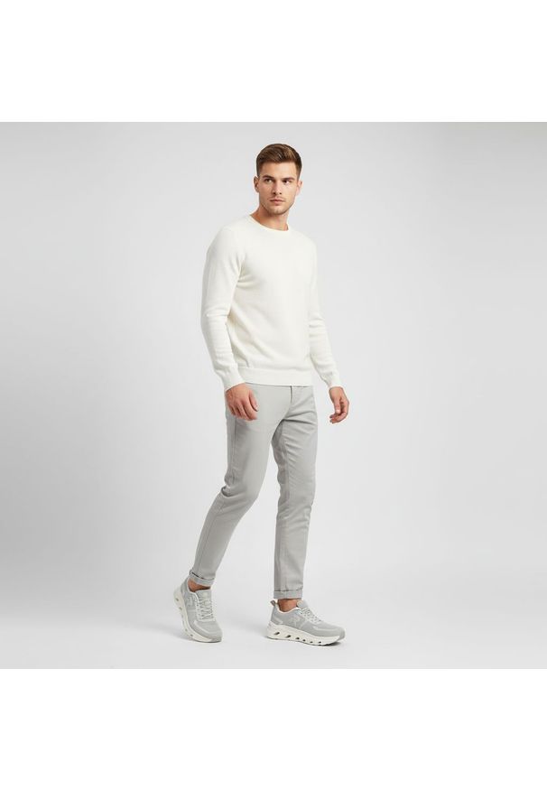 Sneakersy damskie Rieker, nowoczesna forma z lekkiej oddychającej cholewki zapewniająca wygodę amortyzowana podeszwa sportowy charakter, szare, W3504. Okazja: na co dzień. Zapięcie: sznurówki. Kolor: szary. Materiał: materiał. Szerokość cholewki: normalna