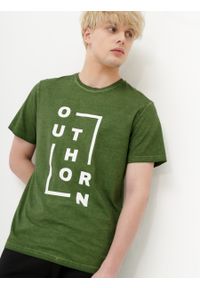 outhorn - T-shirt z nadrukiem męski. Materiał: bawełna, jersey, materiał. Wzór: nadruk