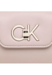 Calvin Klein Torebka Re-Lock Crossbody W/Flap Sm K60K610770 Fioletowy. Kolor: fioletowy. Materiał: skórzane #4