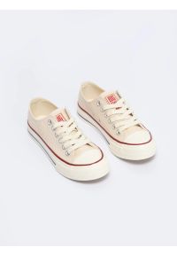 Big-Star - Trampki damskie niskie beżowe NN274272 801. Okazja: na co dzień. Wysokość cholewki: przed kostkę. Kolor: beżowy. Materiał: jeans. Szerokość cholewki: normalna. Sezon: lato. Styl: casual, klasyczny, wakacyjny #4