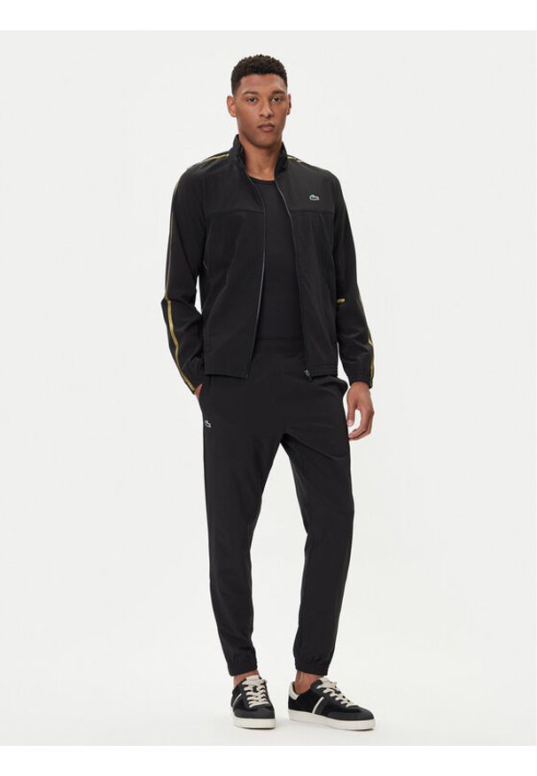 Lacoste Dres WH4752 Czarny Regular Fit. Kolor: czarny. Materiał: syntetyk