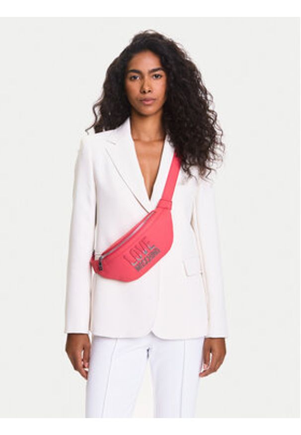 Love Moschino - LOVE MOSCHINO Saszetka nerka JC4259PP0MKD0615 Różowy. Kolor: różowy. Materiał: skóra