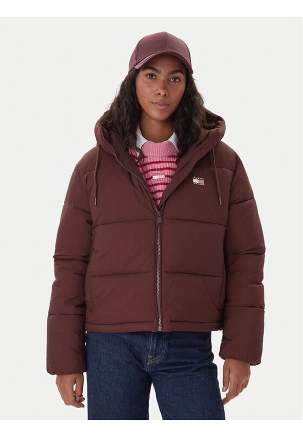 Tommy Jeans Kurtka zimowa DW0DW21625 Brązowy Regular Fit. Kolor: brązowy. Materiał: syntetyk. Sezon: zima