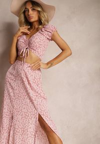 Renee - Różowy 2-częściowy Komplet z Topem i Spódnicą Lelyn. Kolor: różowy. Materiał: tkanina