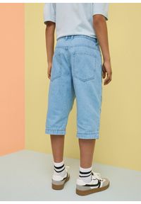 bonprix - Bermudy jeansowe z regulowanym pasem, loose fit. Okazja: na co dzień. Kolor: niebieski. Styl: casual #2