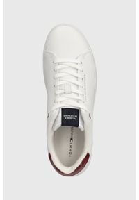 TOMMY HILFIGER - Tommy Hilfiger sneakersy skórzane COURT THICK CUPSOLE LEATHER kolor biały FM0FM04830. Nosek buta: okrągły. Kolor: biały. Materiał: skóra #4