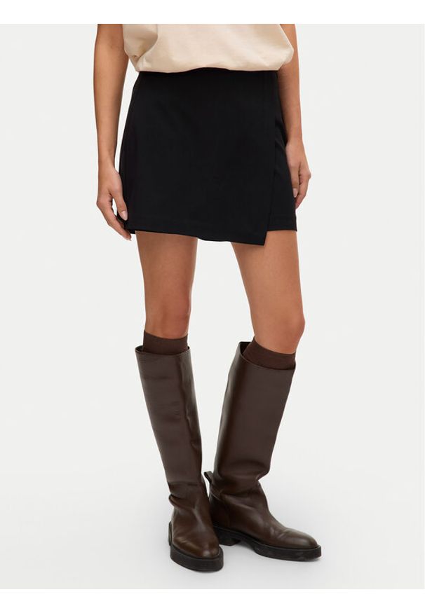 Vero Moda Spódnico-szorty Melina 10332054 Czarny Loose Fit. Kolor: czarny. Materiał: syntetyk