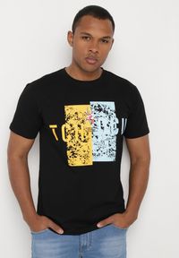 Born2be - Czarna Bawełniana Koszulka T-Shirt z Krótkim Rękawem i Ozdobnym Nadrukiem Branessa. Okazja: na co dzień. Kolor: czarny. Materiał: bawełna. Długość rękawa: krótki rękaw. Długość: krótkie. Wzór: nadruk. Styl: casual #6