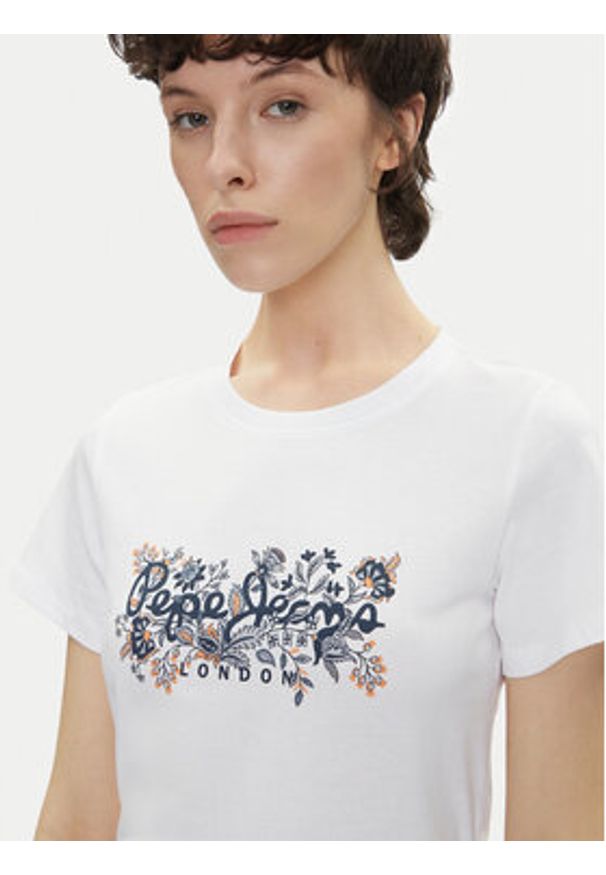 Pepe Jeans T-Shirt Rosalind PL506034 Biały Regular Fit. Kolor: biały. Materiał: bawełna