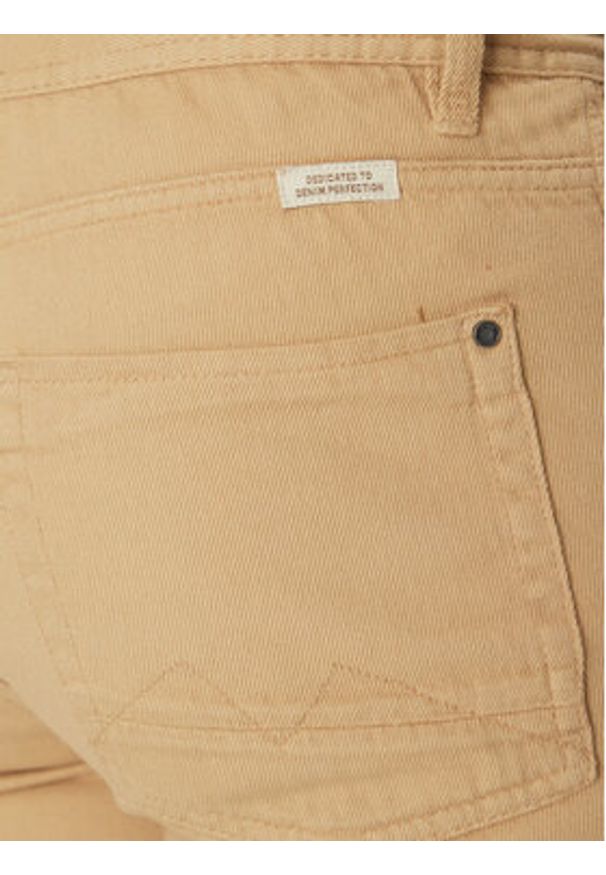 Blend Szorty jeansowe 20718128 Beżowy Regular Fit. Kolor: beżowy. Materiał: bawełna