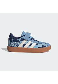 Adidas - Buty adidas x Disney Mickey VL Court. Kolor: biały, wielokolorowy, niebieski. Wzór: motyw z bajki