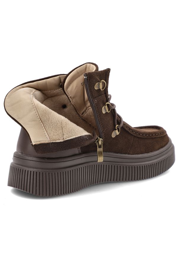 Brązowe Botki Filippo Ocieplane Buty Damskie. Okazja: na co dzień, na spacer. Kolor: brązowy. Materiał: zamsz. Styl: casual, elegancki