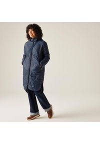 Regatta - Płaszcz damski przejściowy ocieplany Triea. Kolor: niebieski. Materiał: puch, poliamid. Sport: turystyka piesza #1
