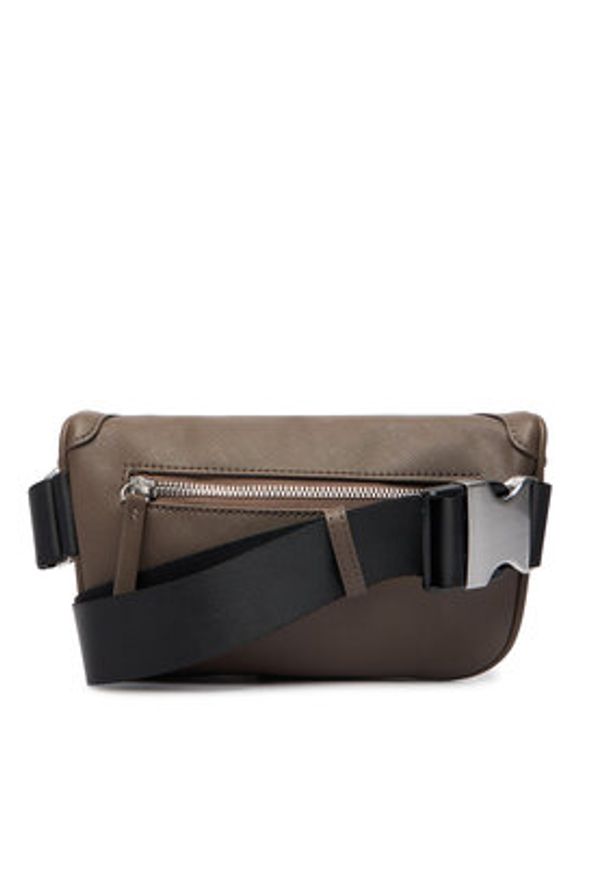 Guess Nerka HMECSA P3332 Brązowy. Kolor: brązowy. Materiał: skóra