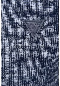 Guess sweter męski kolor granatowy lekki. Kolor: niebieski. Materiał: prążkowany. Wzór: ze splotem #3