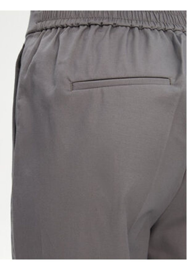 United Colors of Benetton - United Colors Of Benetton Chinosy 40FADF092 Szary Slim Fit. Kolor: szary. Materiał: bawełna