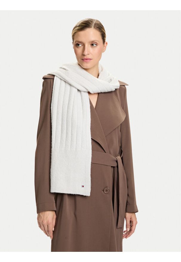 TOMMY HILFIGER - Tommy Hilfiger Szalik Flag Fluffy AW0AW17787 Szary. Kolor: szary. Materiał: poliester, materiał