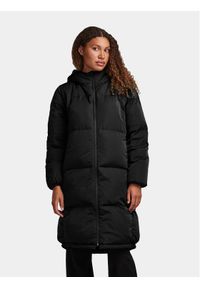 YAS Płaszcz zimowy 26031874 Czarny Regular Fit. Kolor: czarny. Materiał: syntetyk. Sezon: zima