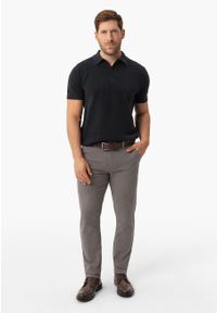 Volcano - Bawełniane spodnie R-OLAF. Okazja: na co dzień, na spotkanie biznesowe. Materiał: bawełna. Styl: casual, biznesowy, klasyczny, wizytowy #1