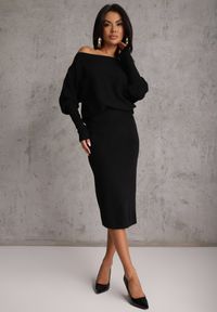 Renee - Czarna Nietoperzowa Sukienka z Dzianiny z Wiskozą z Dekoltem w Łódkę Yuzoma. Typ kołnierza: dekolt w łódkę. Kolor: czarny. Materiał: dzianina, wiskoza. Typ sukienki: oversize #6