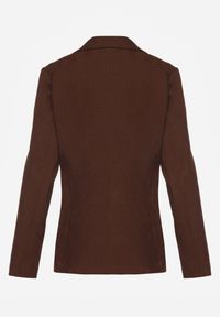 Renee - Brązowa Dwurzędowa Marynarka z Usztywnioną Linią Ramion Clanira. Okazja: na co dzień. Kolor: brązowy. Materiał: poliester, koronka. Styl: casual #2