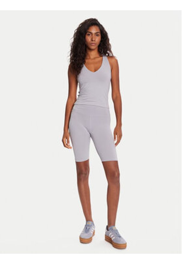 GIRLFRIEND COLLECTIVE - Girlfriend Collective Szorty sportowe Float 4023 Fioletowy Slim Fit. Kolor: fioletowy. Materiał: syntetyk