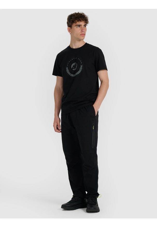 4f - 4F T-shirt regular z nadrukiem męski - czarny S. Okazja: na co dzień. Kolor: czarny. Materiał: materiał, bawełna. Wzór: nadruk. Styl: casual