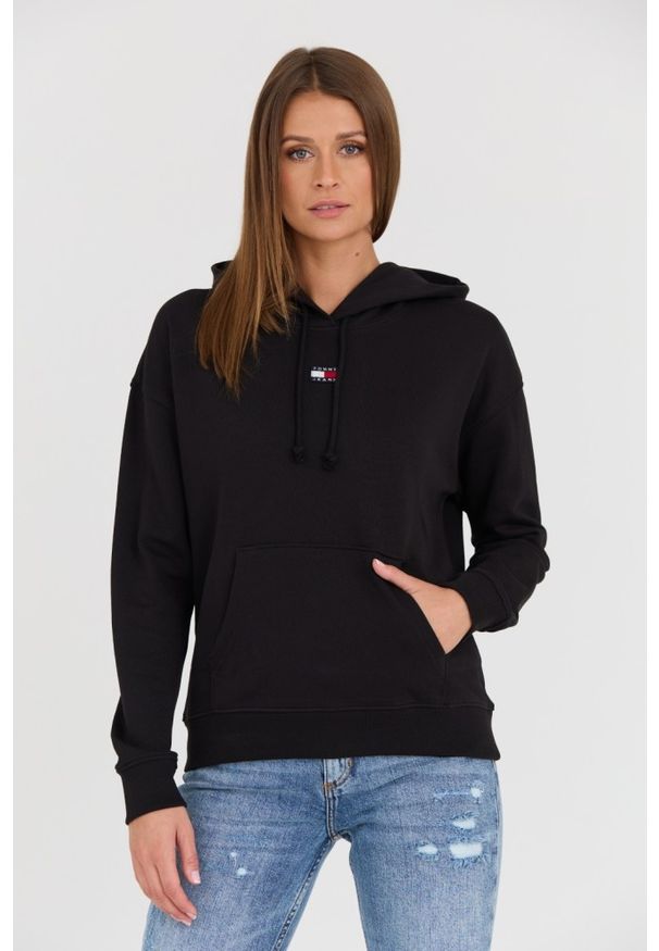 Tommy Jeans - TOMMY JEANS Czarna damska bluza z kapturem, Rozmiar XS. Typ kołnierza: kaptur. Kolor: czarny